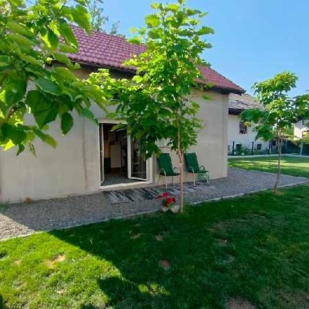 Cvet Villa Медводе Екстериор снимка
